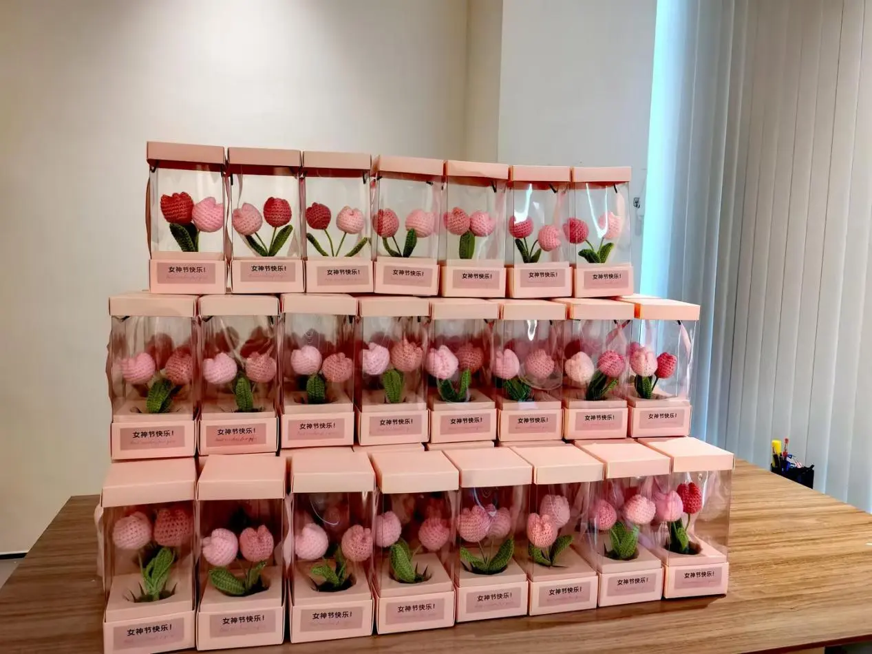 Quangong Machinery Co., Ltd. проводить зворушливі заходи з нагоди святкування Дня жінок, віддаючи данину «її силі».